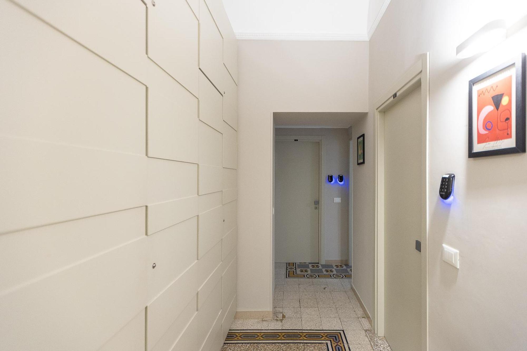 Iron Cityaus Termini Roma Dış mekan fotoğraf
