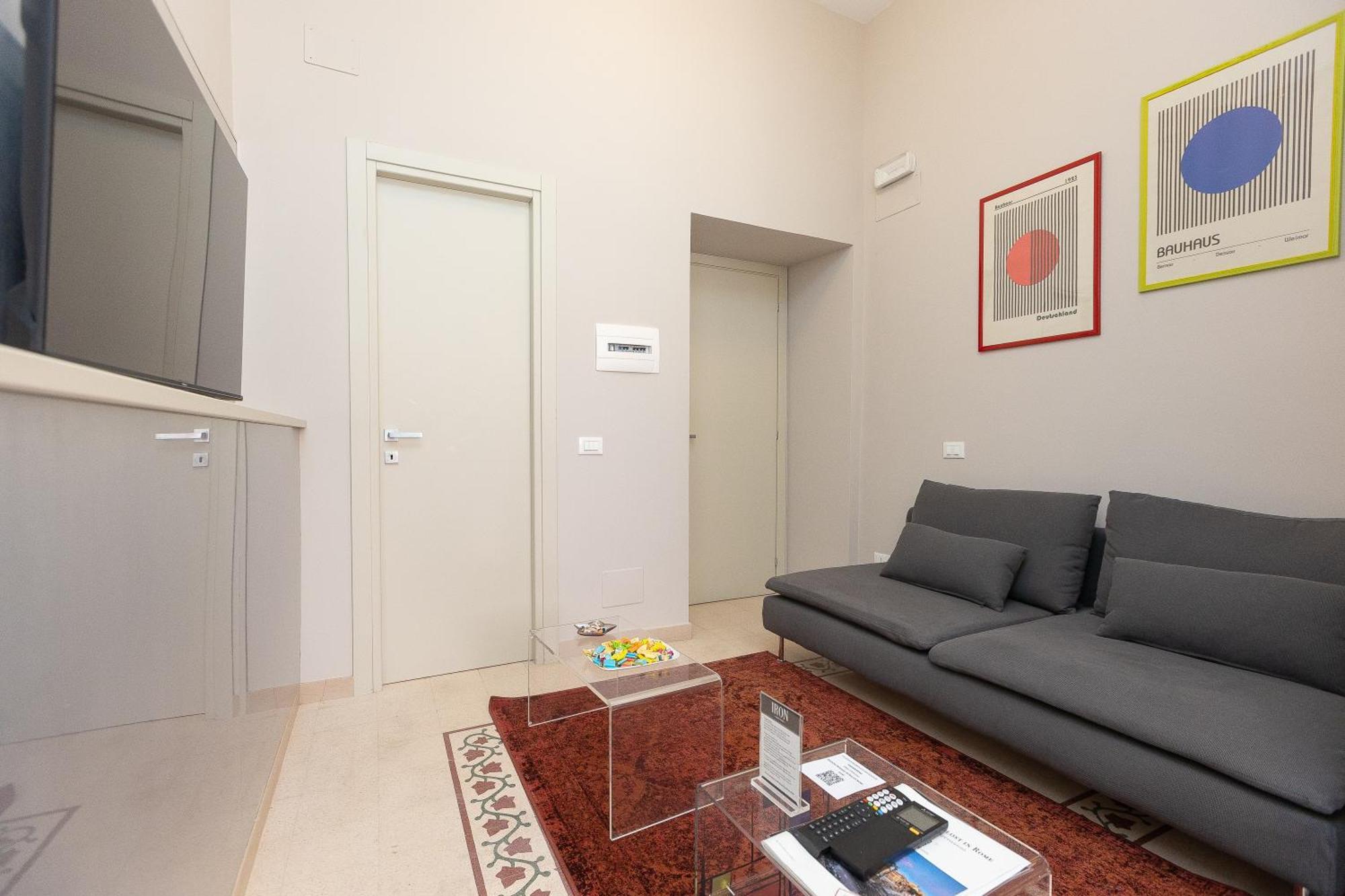 Iron Cityaus Termini Roma Dış mekan fotoğraf