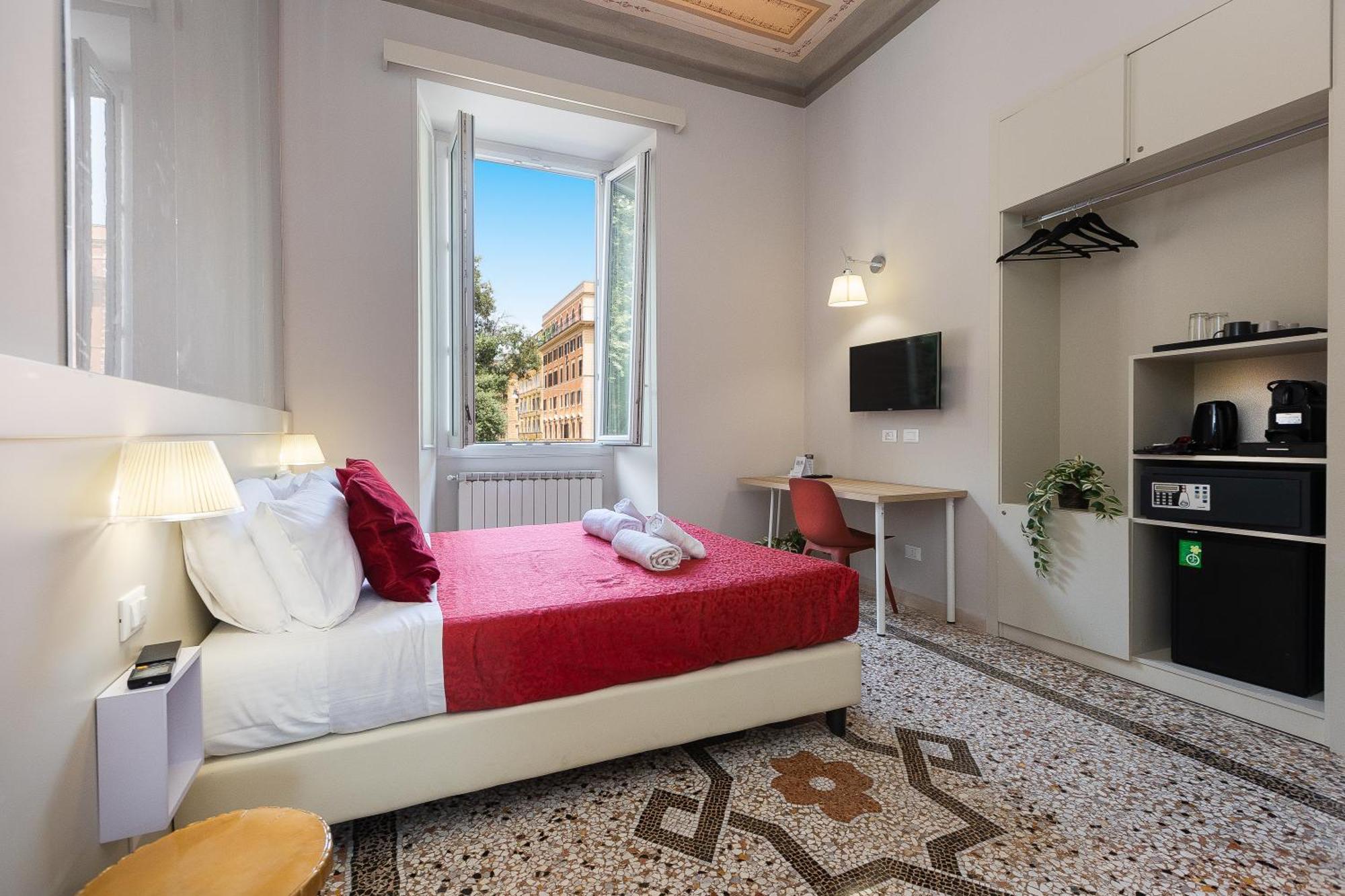 Iron Cityaus Termini Roma Dış mekan fotoğraf