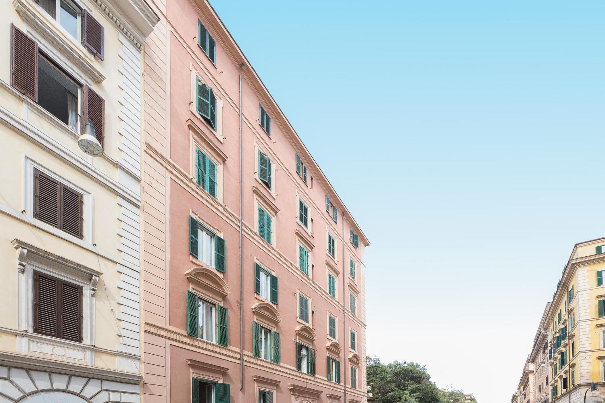Iron Cityaus Termini Roma Dış mekan fotoğraf